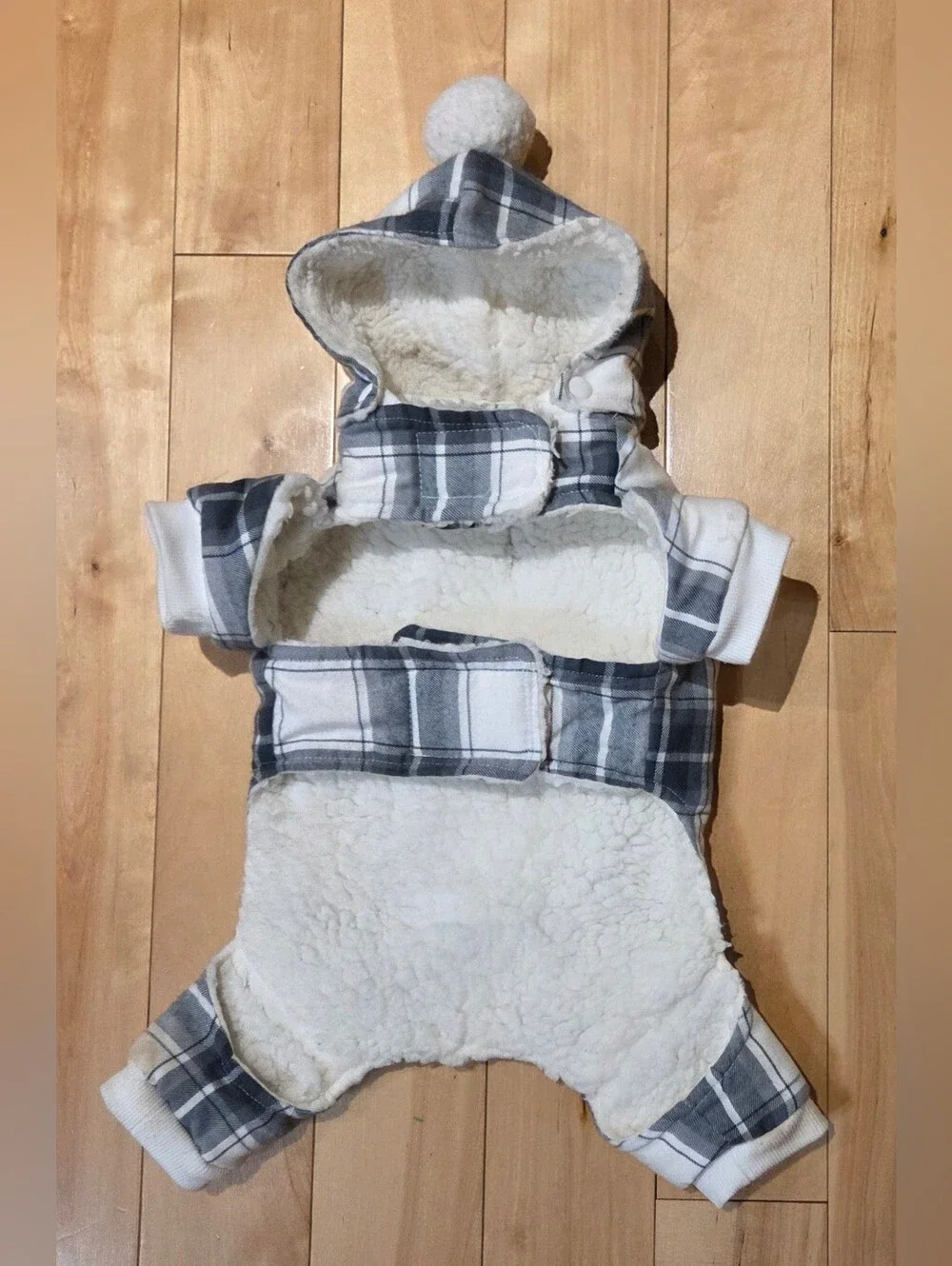 Koolaburra by UGG Plaid Sherpa Lined Dog Snowsuit with Removable Hoodie (Small)